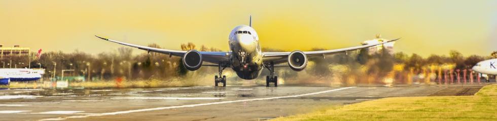 Long-distance Coaches to the Airport