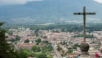 Autobus Città del Guatemala a Antigua Guatemala