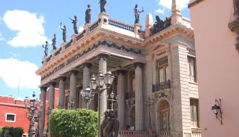 Bus San Miguel de Allende to Guanajuato
