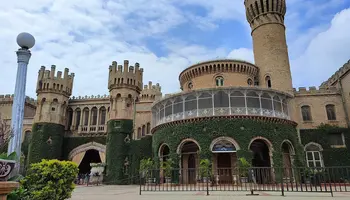 Coach to Sangli from Ichalkaranji