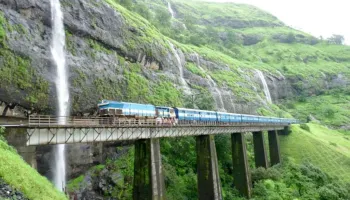 Bus Kharagpur to Howrah