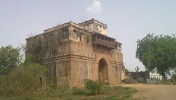 Bus Nizamabad to Mumbai