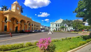 Bus Santa Ana nach Guatemala-Stadt